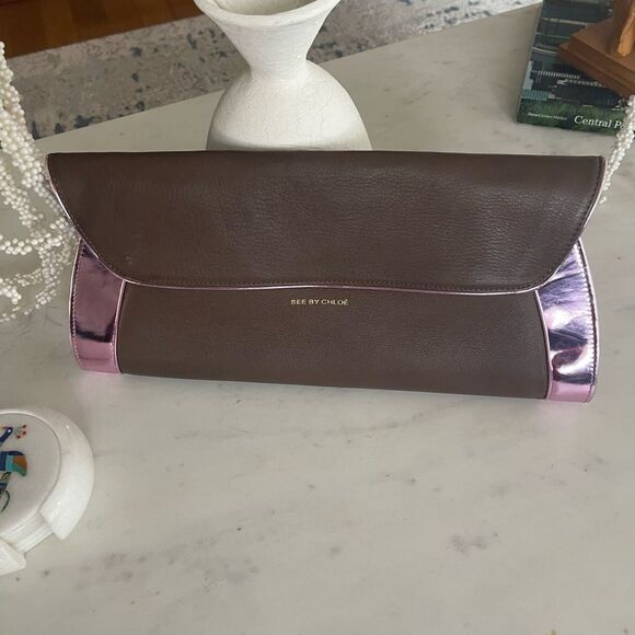 Elegant Brown and Pink Clutch - Picture 2 of 6